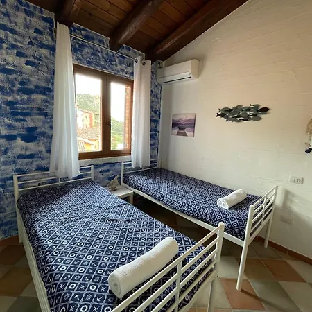 L'alba Chiara Tanca Piras *