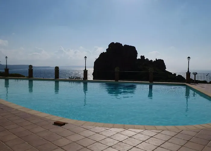 L'alba Chiara Tanca Piras Nebida